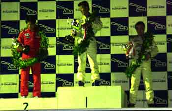 決勝レース模様
